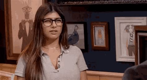 mia khalifa gif|Mia Khalifa : r/NSFW